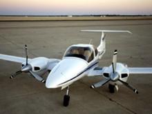 В аэропорту 'Бегишево' у тренировочного самолета при посадке взорвалась покрышка