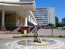 Возле жилого комплекса «Солнечный парк» появились солнечные часы