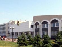 Челнинец жалуется на разбитую дорогу до института