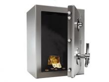 Заведующая кассой банка проиграла в тотализатор 4.6 миллиона рублей