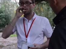 Принципиальный работник 'Эльдорадо' отказался бросить сигарету