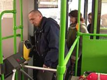 Большие автобусы: вход и выход