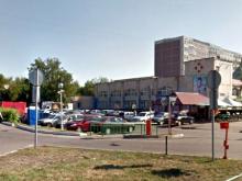 В Набережных Челнах обнаружили утечку газа в автомобиле, припаркованном возле банка