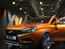 Новая Lada Vesta стоит от 5 до 600 тысяч рублей