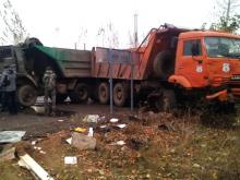 На новой дороге на Лесоцех столкнулись два 'КАМАЗа' 