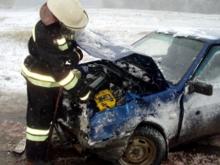 На загородных трассах в Татарстане из-за обильного снегопада происходит масса ДТП