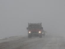 «50 оттенков белого»: дорожники проспали снегопад