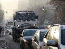 Гонщик Айрат Мардеев попал в автомобильную пробку в Екатеринбурге