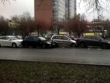 После столкновения пяти автомобилей напротив УВД в больницу увезли годовалого ребенка