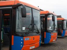 В автобусы набирают 300 кондукторов. Часть их уже вышла на работу