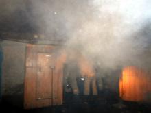 Челнинец получил серьезные ожоги лица и ног, пытаясь в гараже разжечь печку-буржуйку