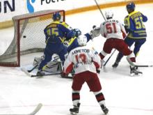 ХК 'Челны' на своем льду проиграл 'Прогрессу' на последних секундах матча