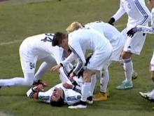 Футболисты 'КАМАЗа' одержали победу в матче, на который не хотели ехать