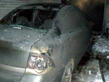 В поселке «Красные Челны» обгорел автомобиль «Опель Астра»