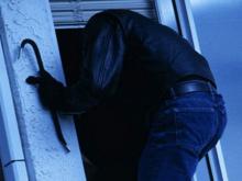 Выйдя на свободу, челнинец за 2 месяца обворовал офисы, магазин и кафе на 800 тысяч