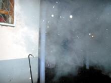 Ночью из-за пожара в доме 9/53 лопнула труба отопления: 48 человек эвакуировали в школу