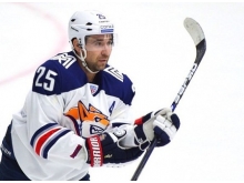 Прославленный хоккеист Данис Зарипов запускает производство клюшек в Набережных Челнах