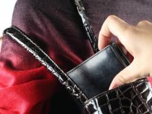 Полиция взяла карманника на краже в автобусе на Московском проспекте