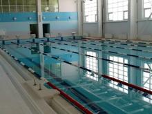 Студентам НИСПТР построили бассейн. В институте КФУ ремонтируют общежитие