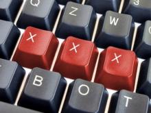 31-летний челнинец закачал на порносайт фотографии и видеоролики. Его будут судить