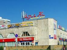 Кто оставил «Хендай Солярис» у торгового центра «Изге ай» неделю назад?