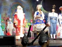 «Новогодние елки» мэра перенесли из Ледового дворца