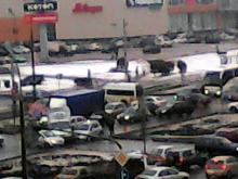 ДТП возле ТЦ 'Торговый квартал' привело к возникновению часовой пробки