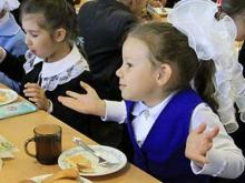 С 11 января на 7% подорожают школьные обеды