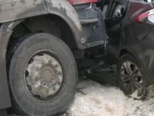 Крупное ДТП на трассе М-7: большегруз столкнулся с четырьмя легковушками