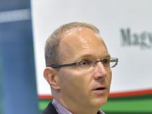 Повышение зарплаты начальнику вызвало призывы к забастовке почтальонов