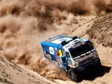 Экипаж Эдуарда Николаева выиграл 11-й этап ралли-рейда 'Дакар'