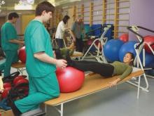 Кто восстановит больного после операции?