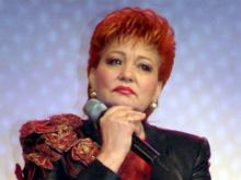 Хания Фархи опровергает информацию о готовности удочерить ребенка умершей певицы Васили Фаттаховой