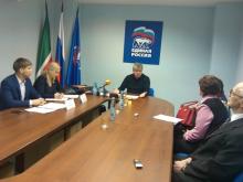 Ветераны кооператива «Дружба-5» рассказали Наилю Магдееву о своих старых проблемах