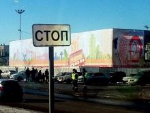 К визиту Владимира Путина долгострой возле автостанции прикрыли навесом