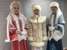 Владимира Путина встречали в аэропорту 'Бегишево' фотомодели из Набережных Челнов