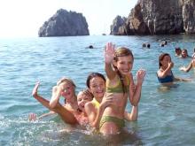 «Надеемся, что Крым для детей больше дорожать не будет»