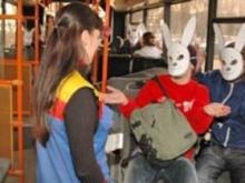 «Челнинские зайцы»: 2 способа войти в автобус и не заплатить за билет