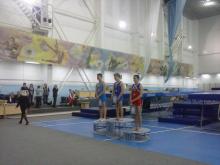 Максим Крапоткин выиграл всероссийские соревнования на акробатической дорожке