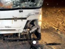 На конечной остановке у Литейного завода столкнулись маршрутный и вахтовый автобусы