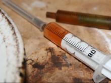 Житель малосемейки хотел напугать соседа-наркомана, но не сдержался и убил