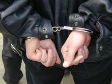 Задержаны двое приезжих наркодельцов, которые прятали наркотики на 24 млн рублей в обшивке кресла