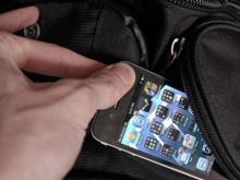 В Набережных Челнах поймали вора-карманника Евгения Кочнева, который орудовал на остановке 'Рынок'