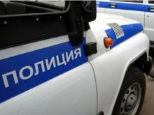 В Набережных Челнах вооруженный налетчик ограбил банк на 1 млн рублей, 7000 долларов и 250 евро