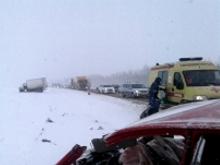 Сегодня в ДТП на трассе М-7 пострадали пять человек, один погиб