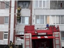 В доме 32/06 выгорела квартира, в которой находились 30-летняя челнинка и 2-летний ребенок