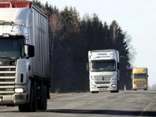 С 15 апреля развозить грузы смогут только дальнобойщики, зарегистрированные в системе 'Платон'