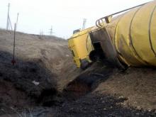 В Татарстане в ДТП с нефтевозом разлилось 24 кубических метра нефти