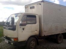 На автотрассе М-7 в автофургоне 'Ниссан атлас' повесился водитель