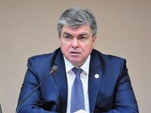 Мэр города Набережные Челны Наиль Магдеев заработал в 2015 году более 2,7 млн рублей